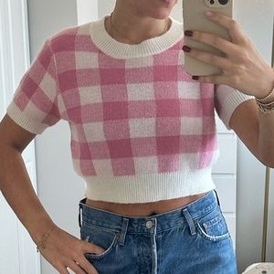 Pink checkered cropped short sleeve sweater